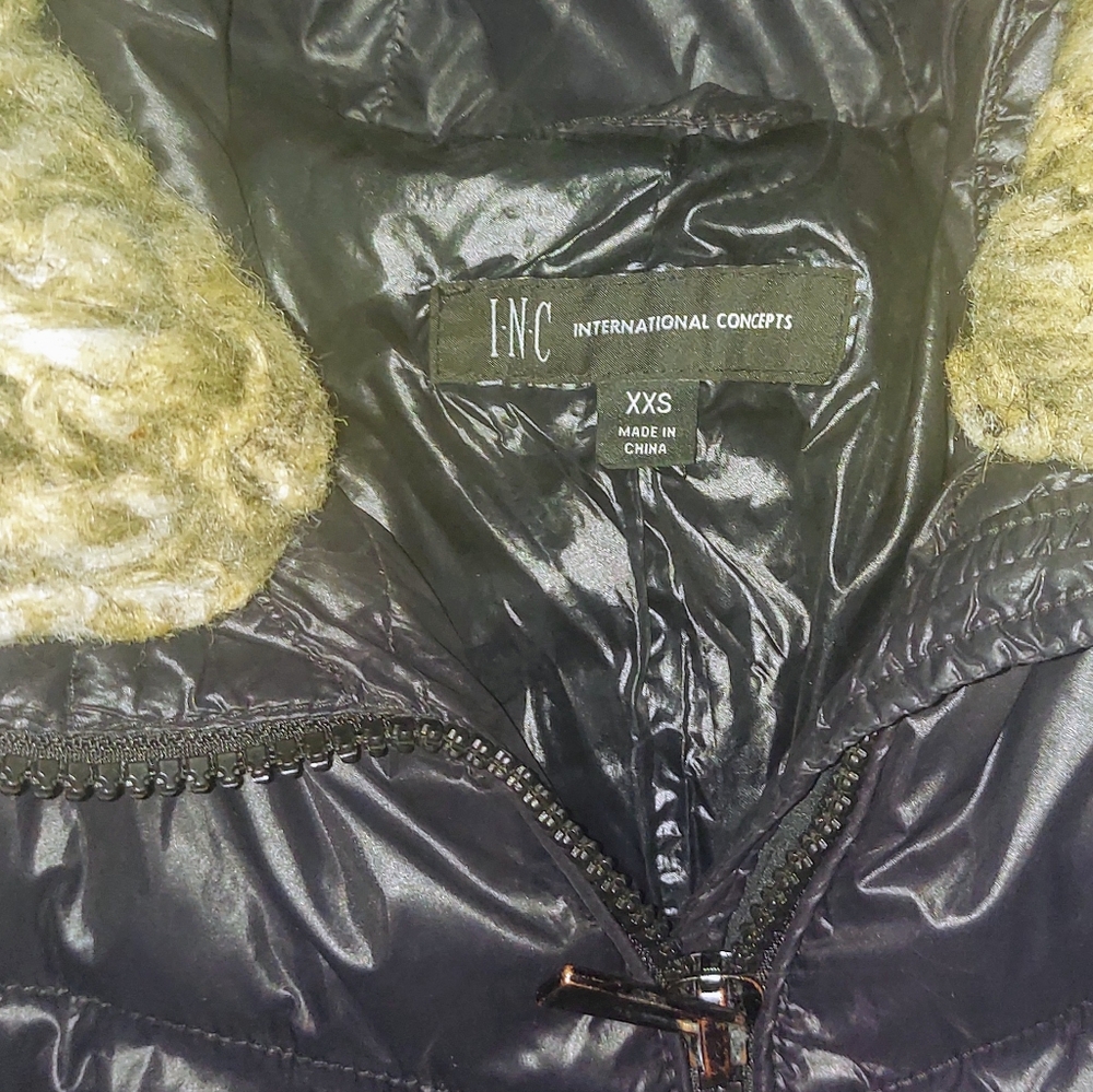 Coat - Picture 3 of 3